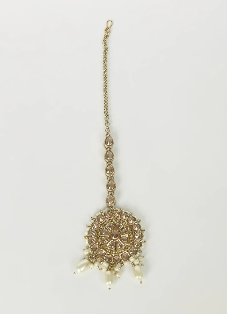 Antique Gold Plated Reverse AD Tikka with gold Diamonte - Image 2