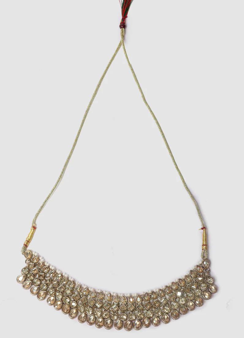 Beautiful Gold Diamanté Necklace Set - Image 3