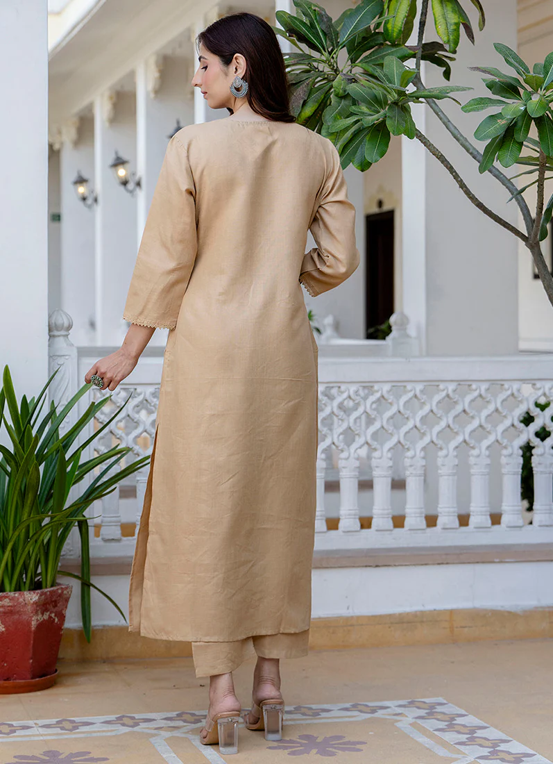 Beige Moss Crepe Straight Cut Suit Set - Image 2