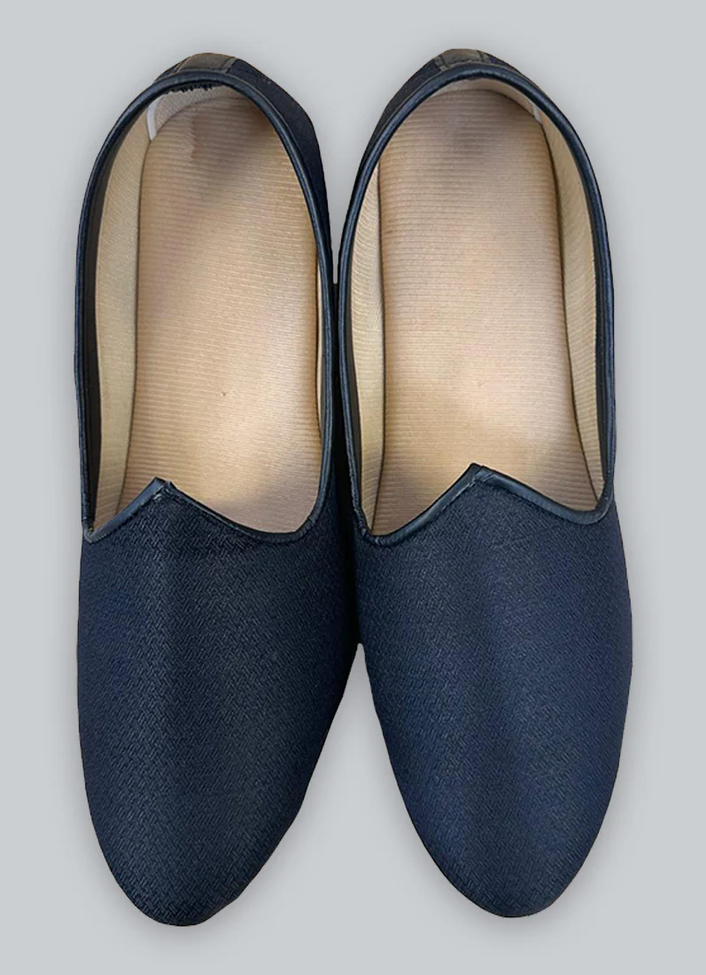 Black Brocade Jutti with sole grip - Image 3