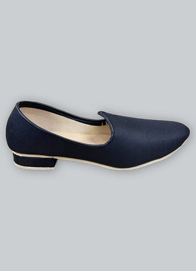 Black Brocade Jutti with sole grip - Image 4