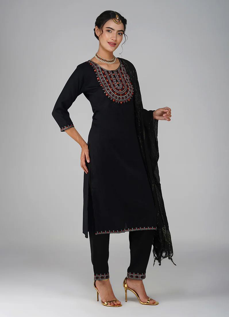 Black Cotton Embroidered Suit Set - Image 2