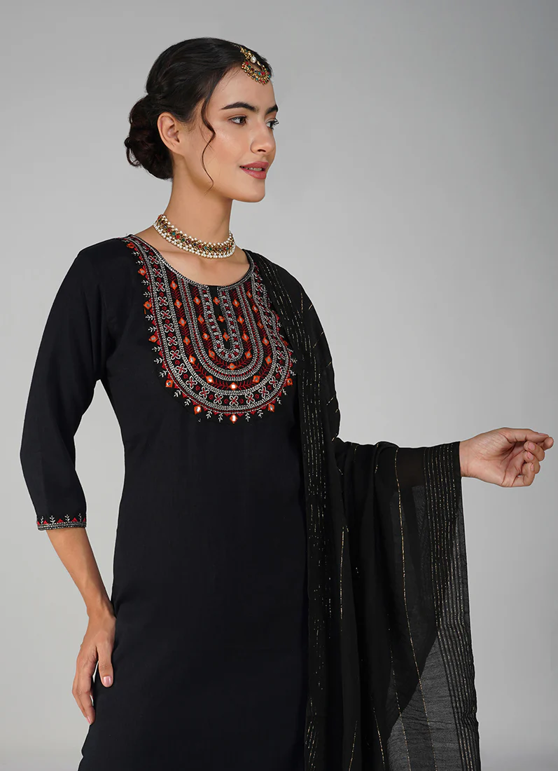 Black Cotton Embroidered Suit Set - Image 4
