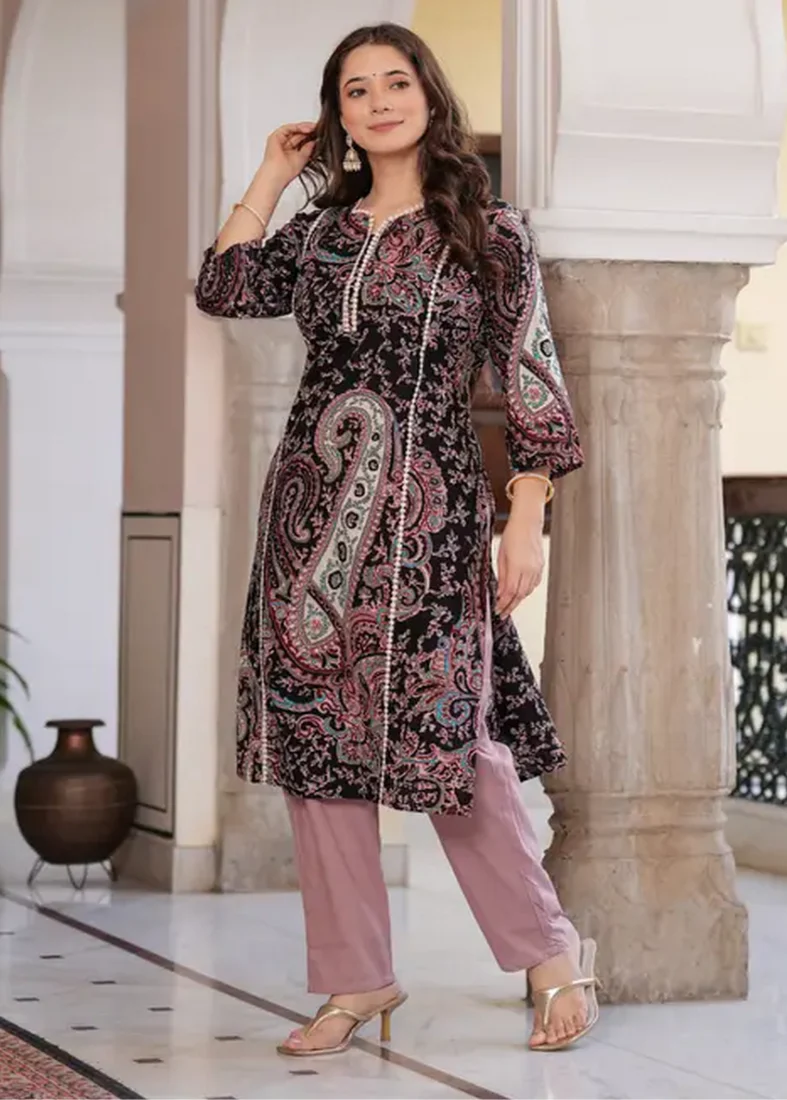 Black Cotton Printed Kurti - Image 3