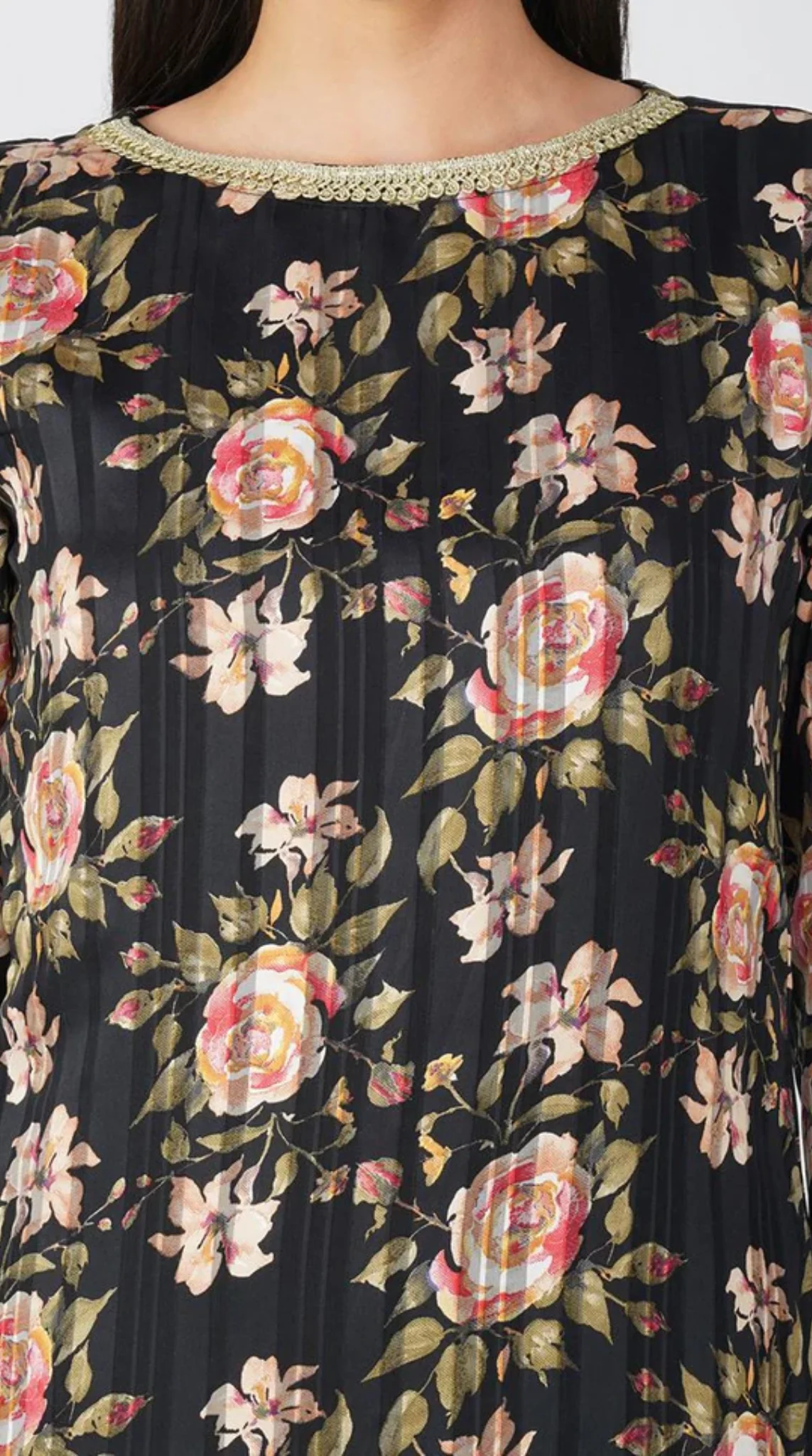 Black Georgette Lurex Printed Suit Set - Image 4