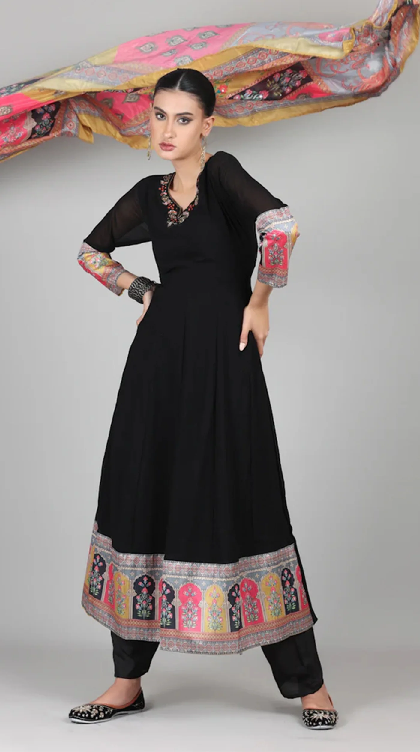 Black Georgette Multicolour Printed Duaptta Suit Set - Image 2