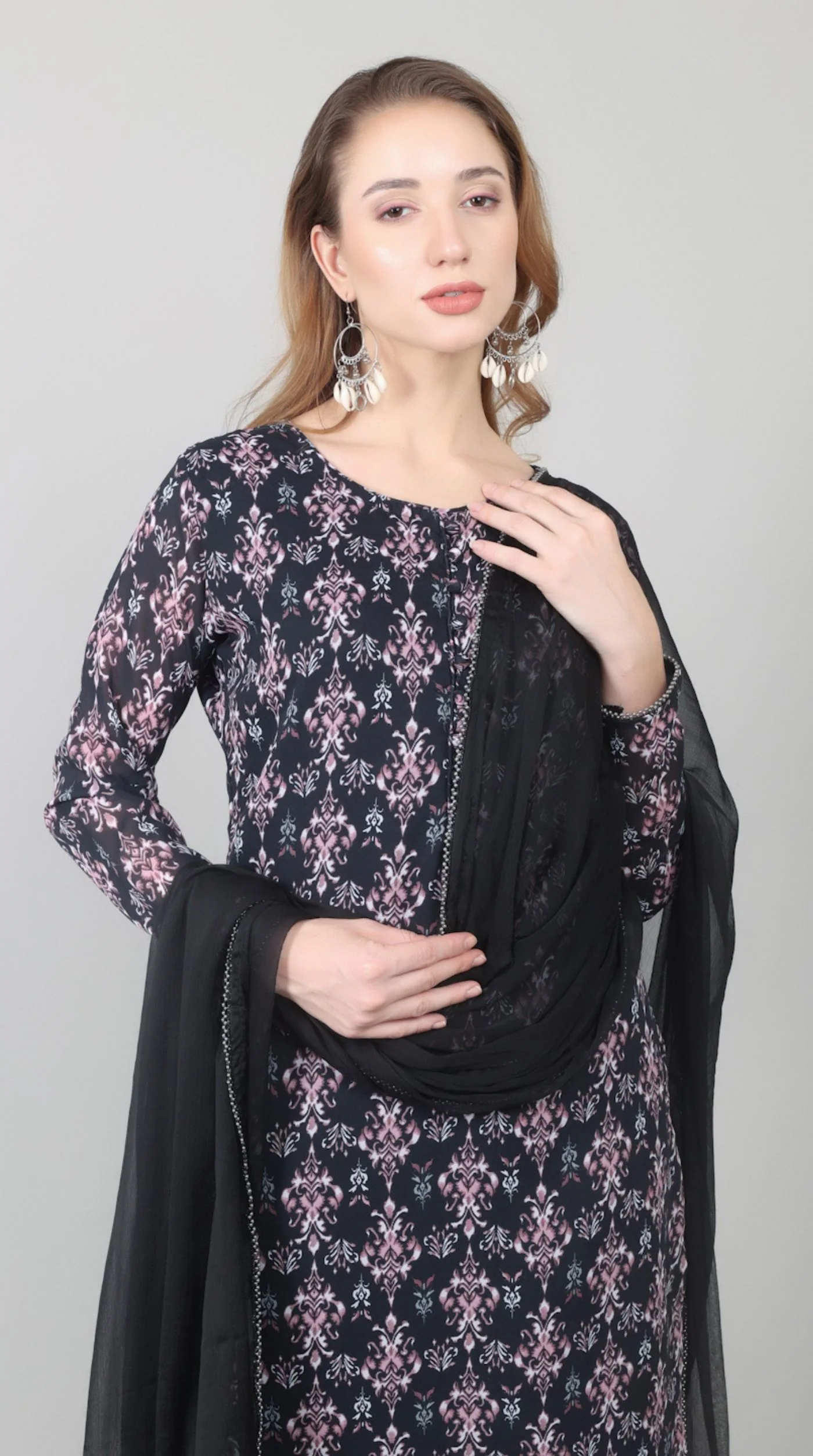 Black Georgette Printed Straight Suit Set - Image 5