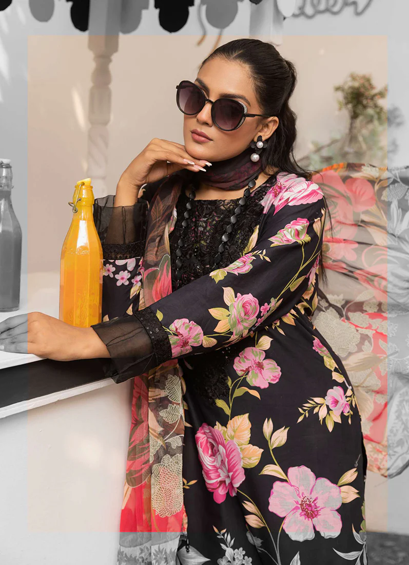 Black Printed Lawn Embroidered Suit Set - Image 3