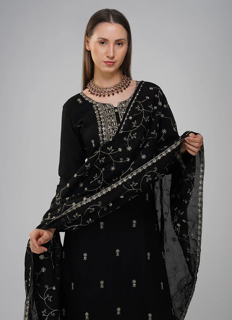 Black Silk Embroidered Suit Set - Image 4