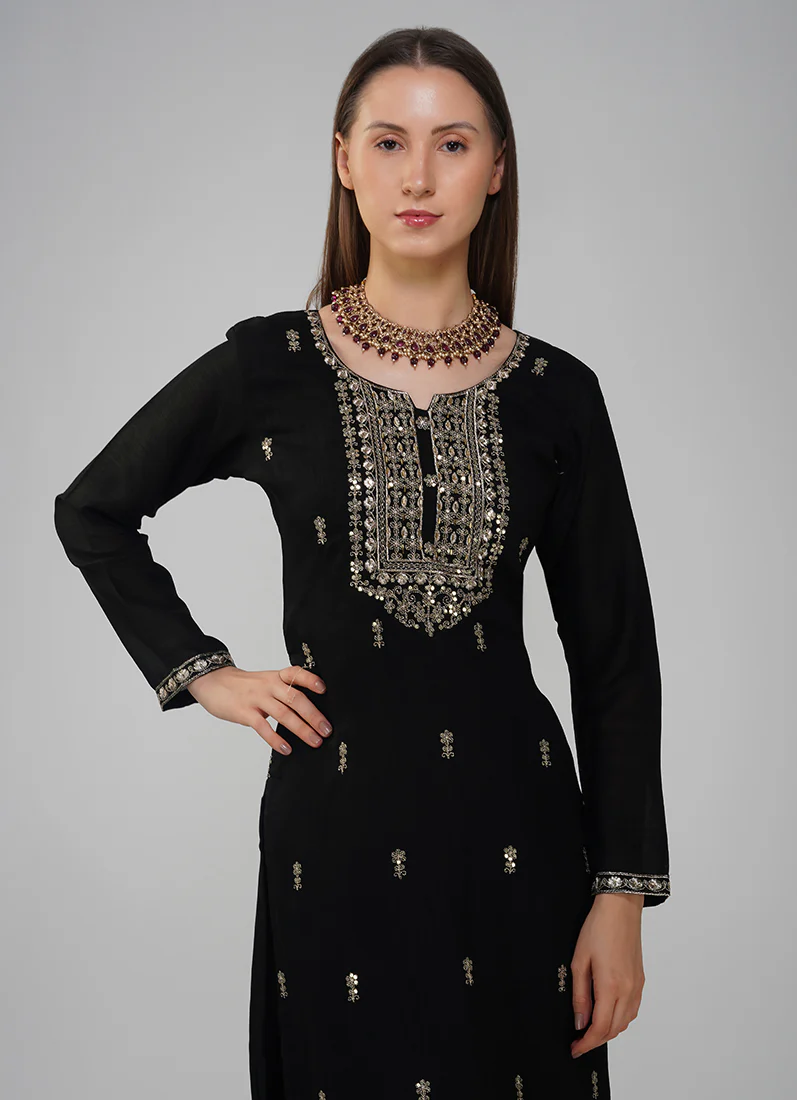 Black Silk Embroidered Suit Set - Image 5