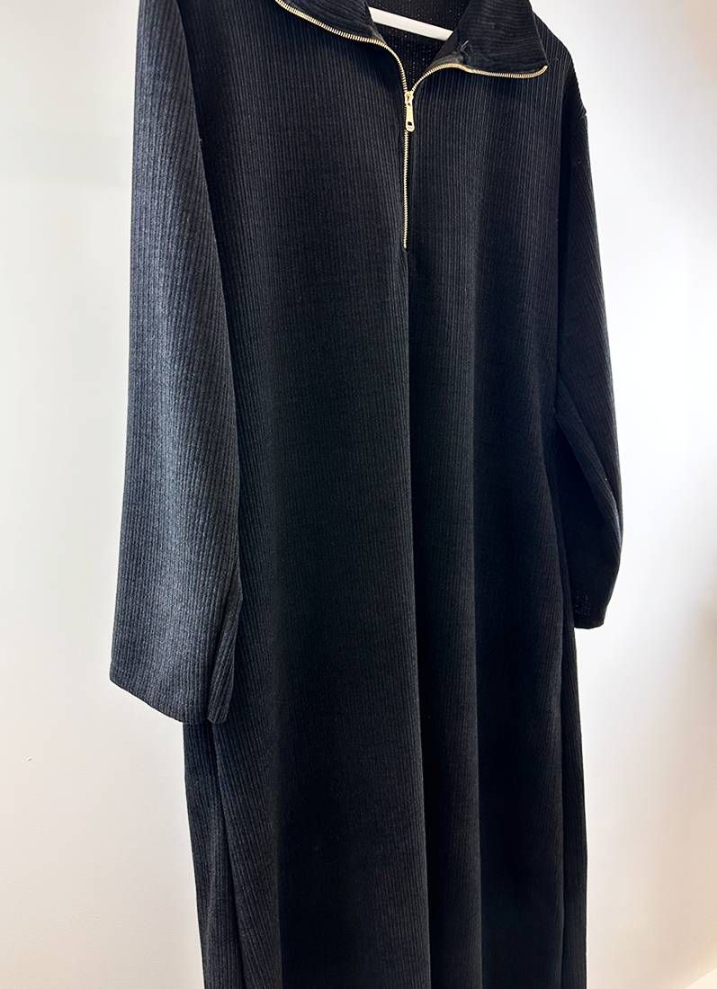 Black Velour Zip Kaftan - Image 5