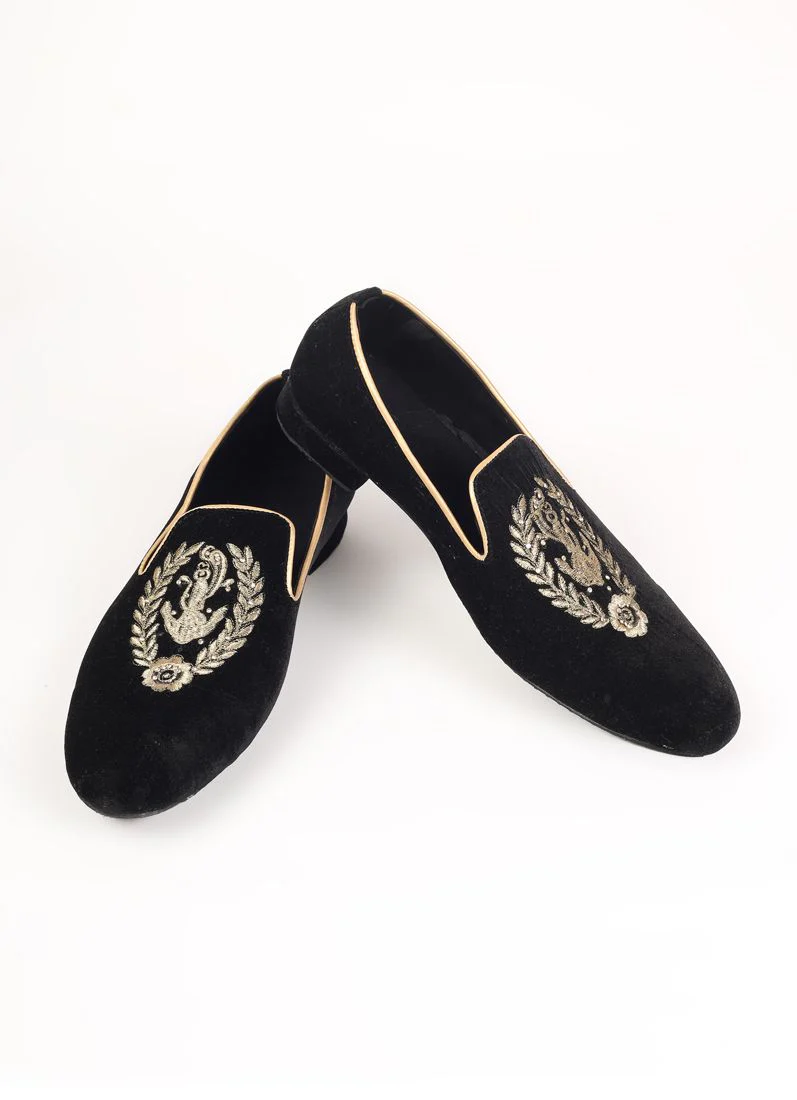 Black Velvet Embroidery Mens Jutti Pair - Image 3