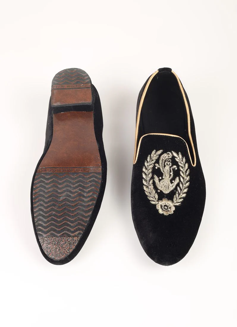 Black Velvet Embroidery Mens Jutti Pair - Image 5