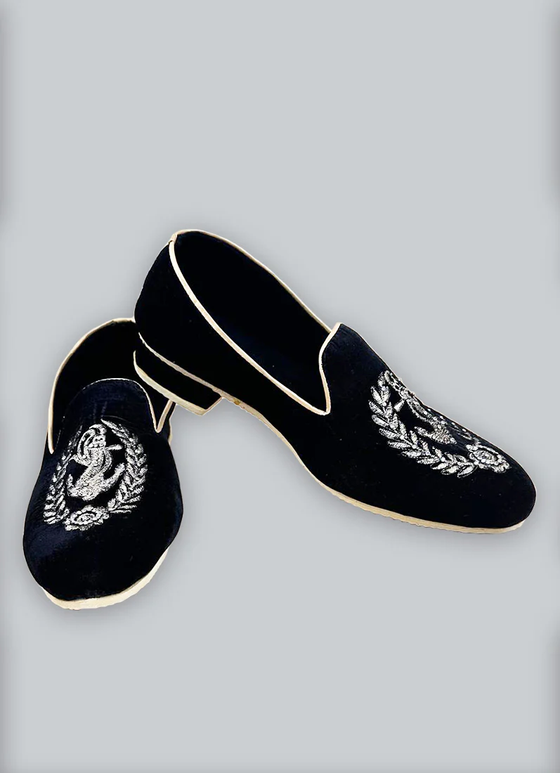 Black Velvet Jutti with antique zari threadwork Grip Sole - Image 3