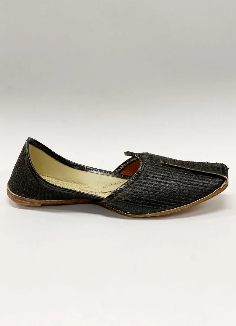 Black Zari Mens Jutti - Image 3