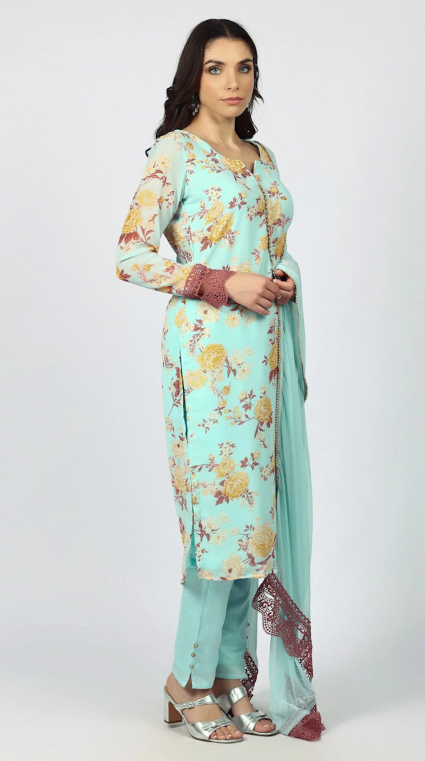 Blue Georgette Floral Printed Suit Set - Image 4