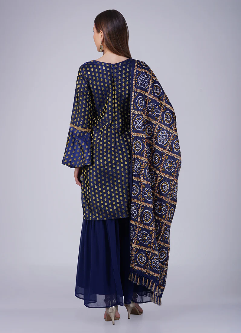 Blue Jacquard Shift Style Suit - Image 3