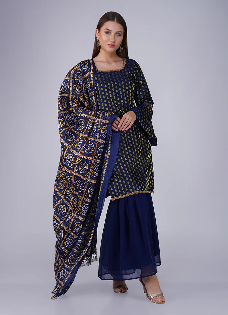 Blue Jacquard Shift Style Suit - Image 4