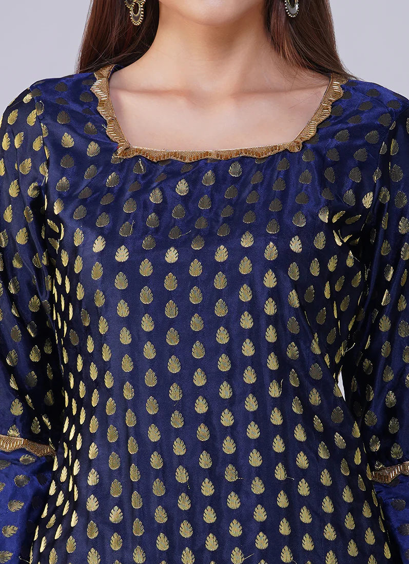 Blue Jacquard Shift Style Suit - Image 7