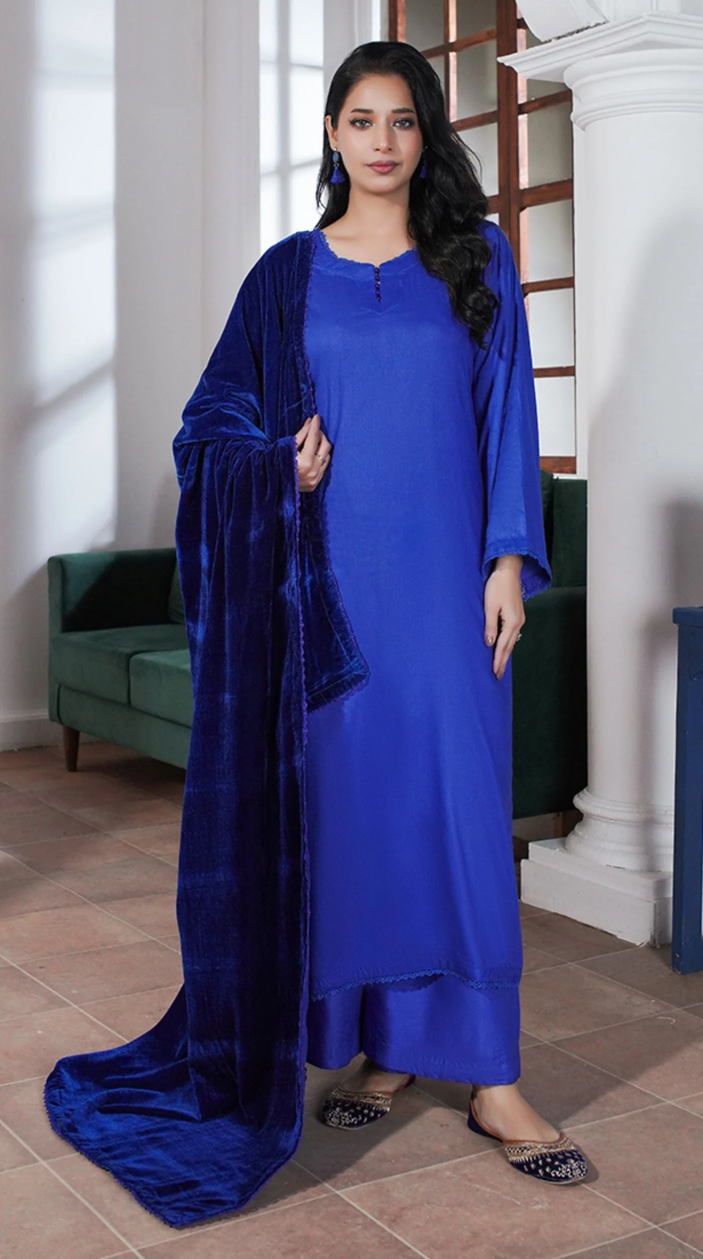Blue Linen Velvet Dupatta Suit Set - Image 2
