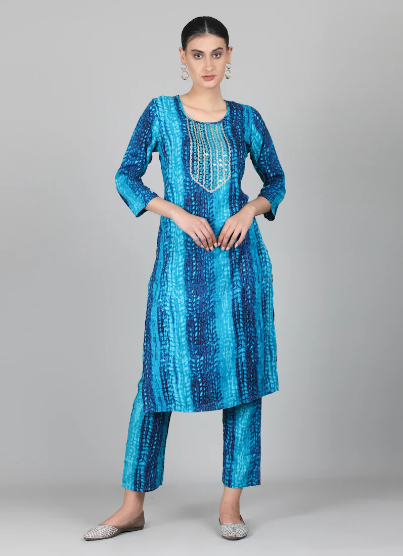 Blue Rayon Thread Sequin Embroidered Suit Set - Image 3