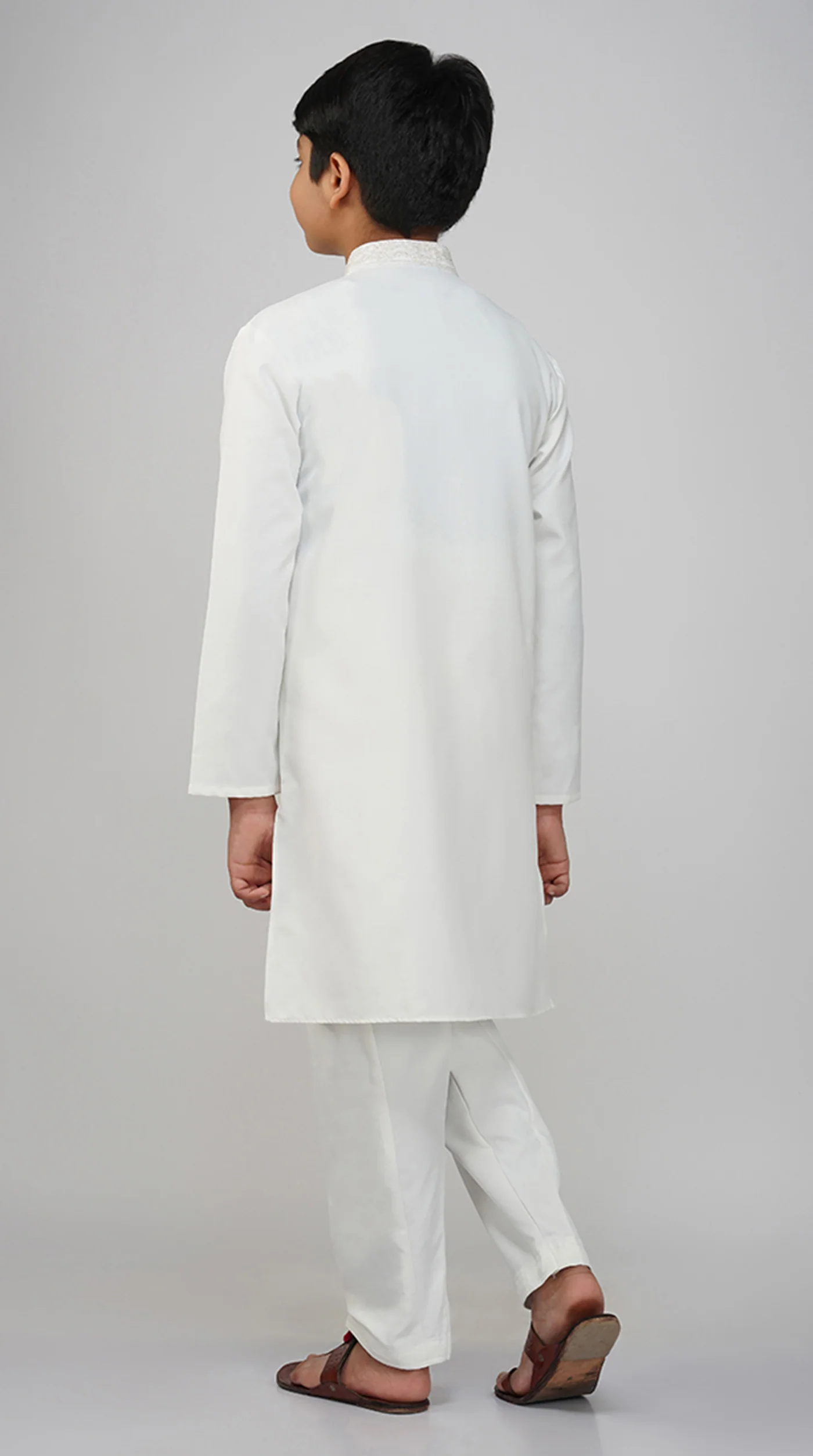 Boys  Embroidered Kurta Set - Image 5