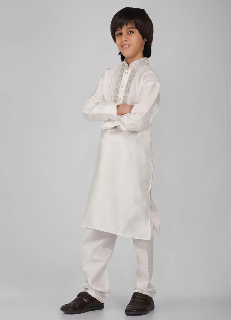 Boy's Off-White Zari Embroidered Raw Silk Kurta Pajama Set - Image 3