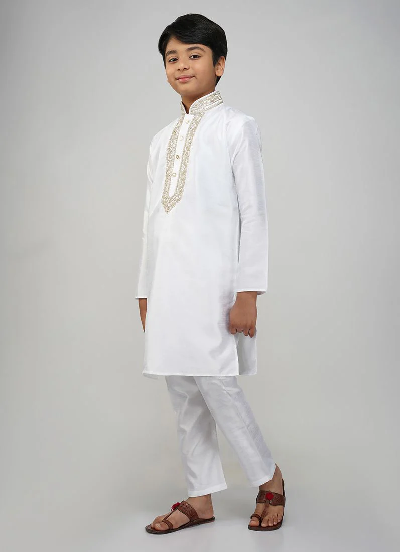 Boys White Embroidered Kurta Set - Image 2