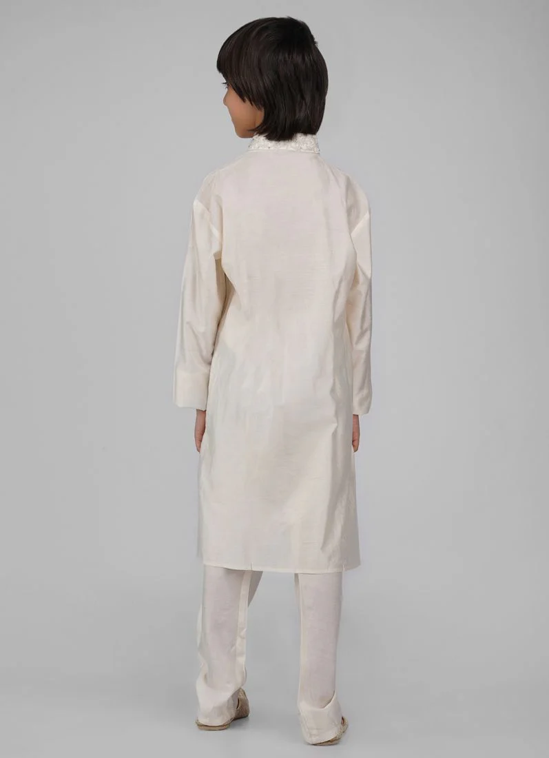 Boy's White Poly Viscose Whit Embroidered Kurta Pajama Set - Image 3