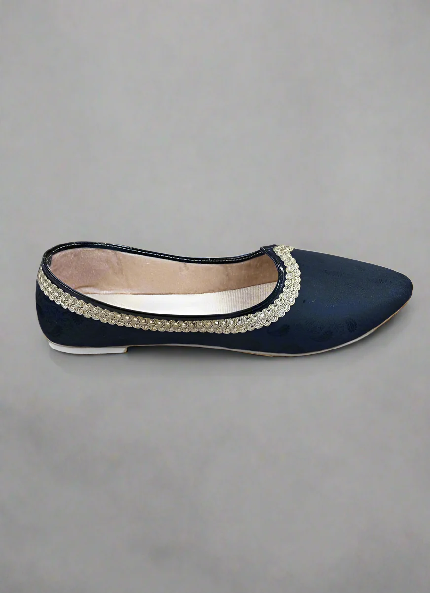 Brocade Jutti In Black Color For Men - Image 3