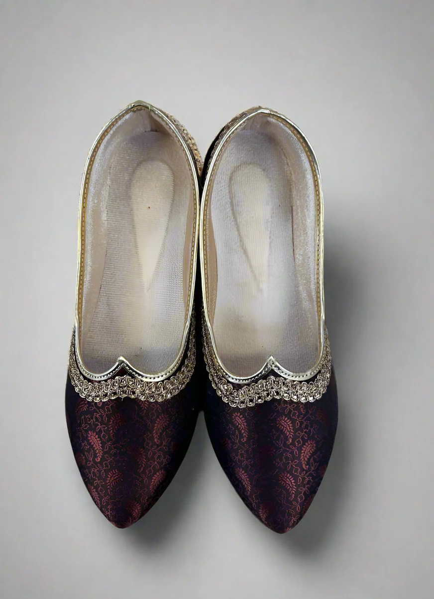 Brocade Jutti In Copper Color For Men - Image 2