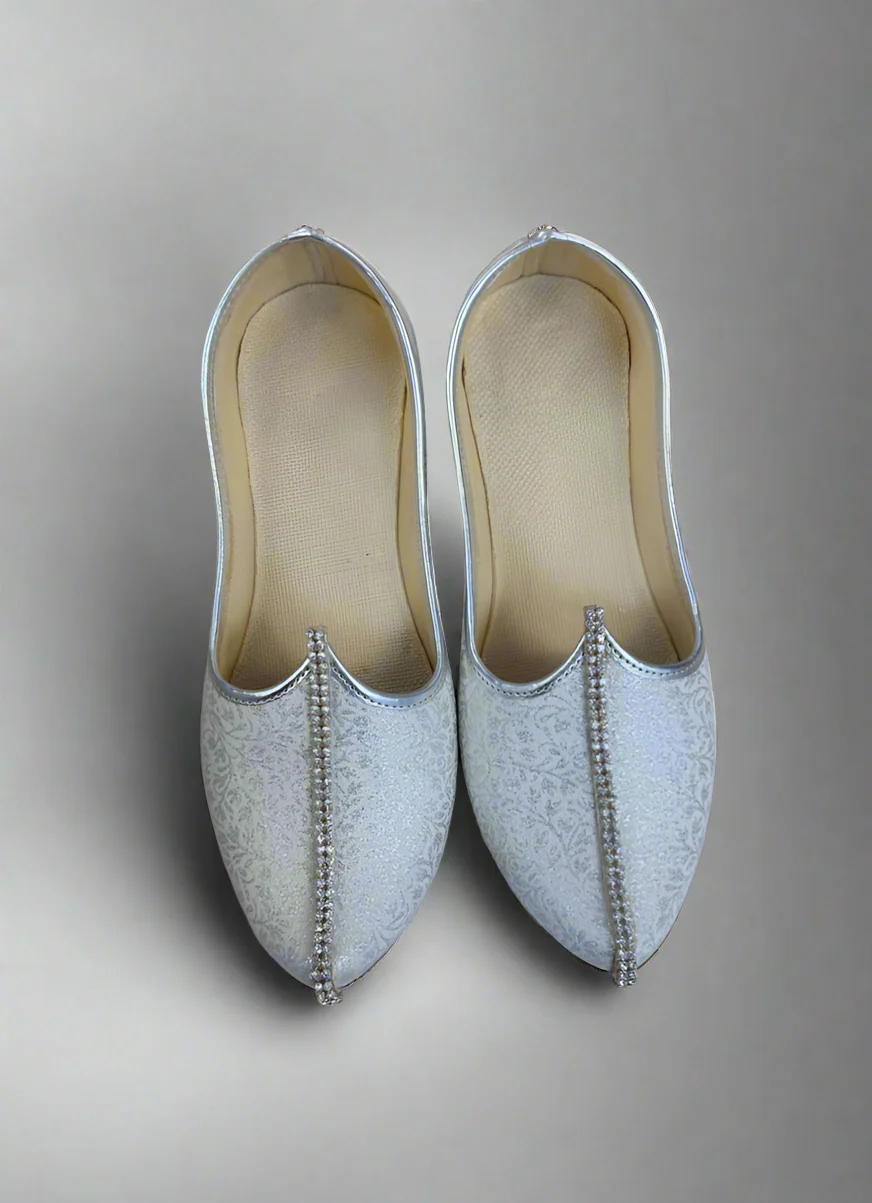 Brocade Cream Diamonte Jutti For Men - Image 2