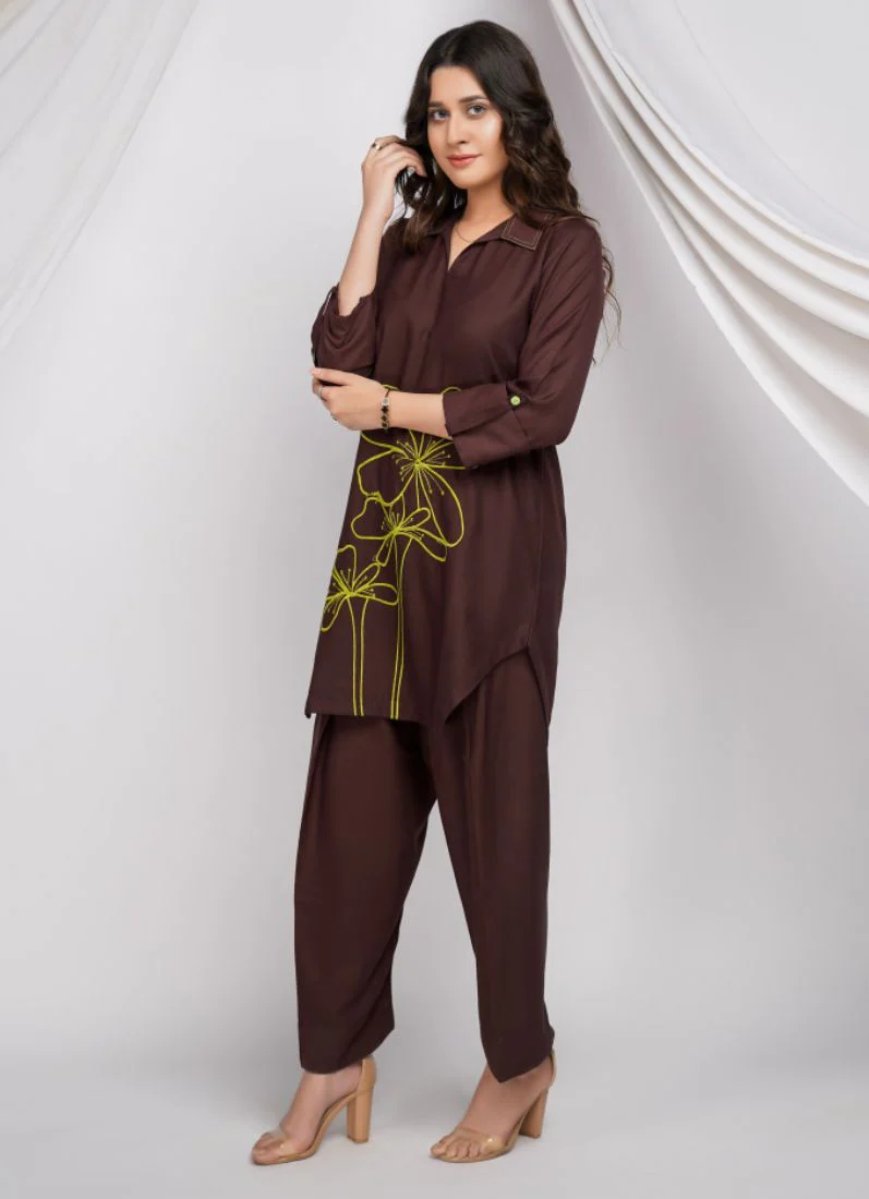 Brown Dhanak Embroidered Co-Ord Set - Image 3