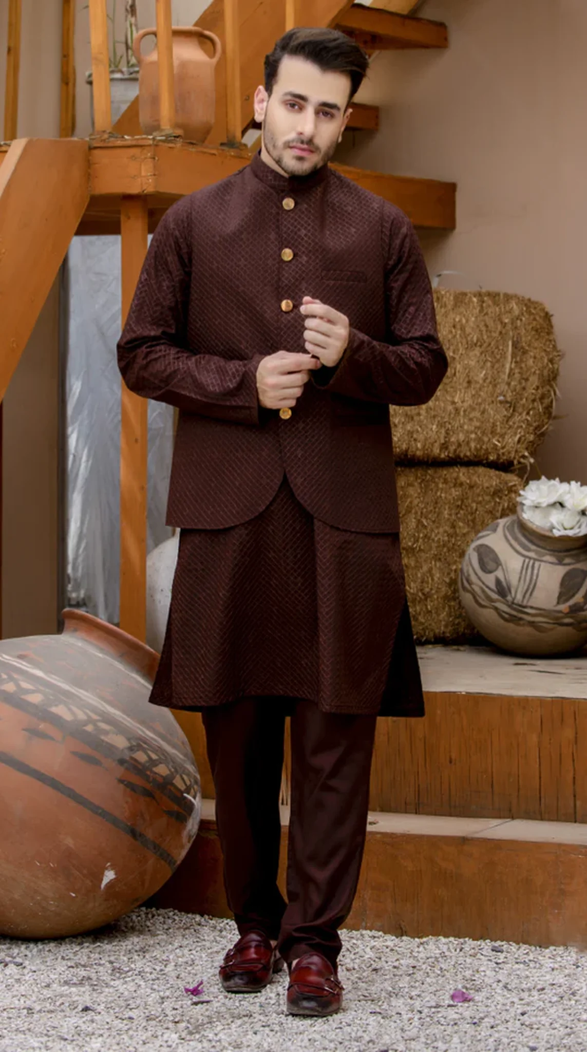 Brown Men's Embroidered Waistcoat - Image 4