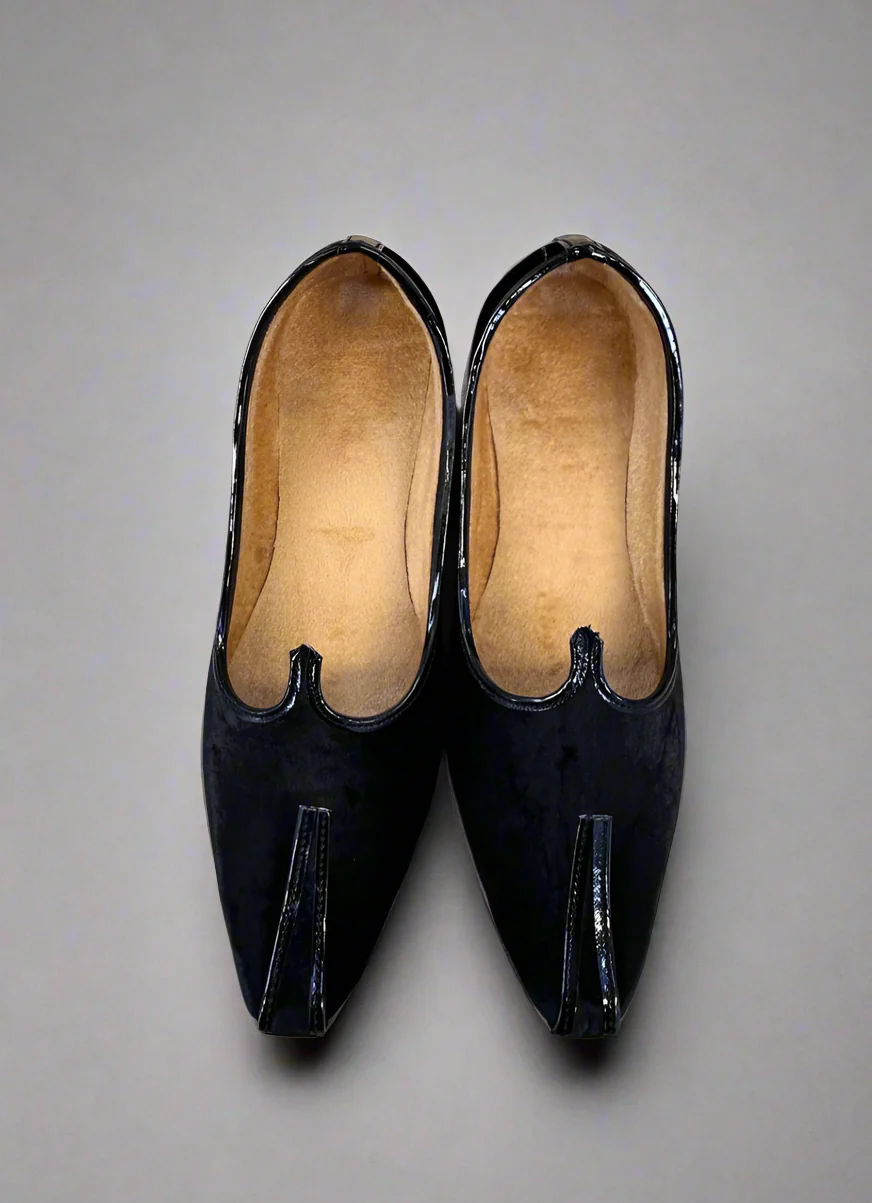 Contemporary black velvet Shoes - Image 2