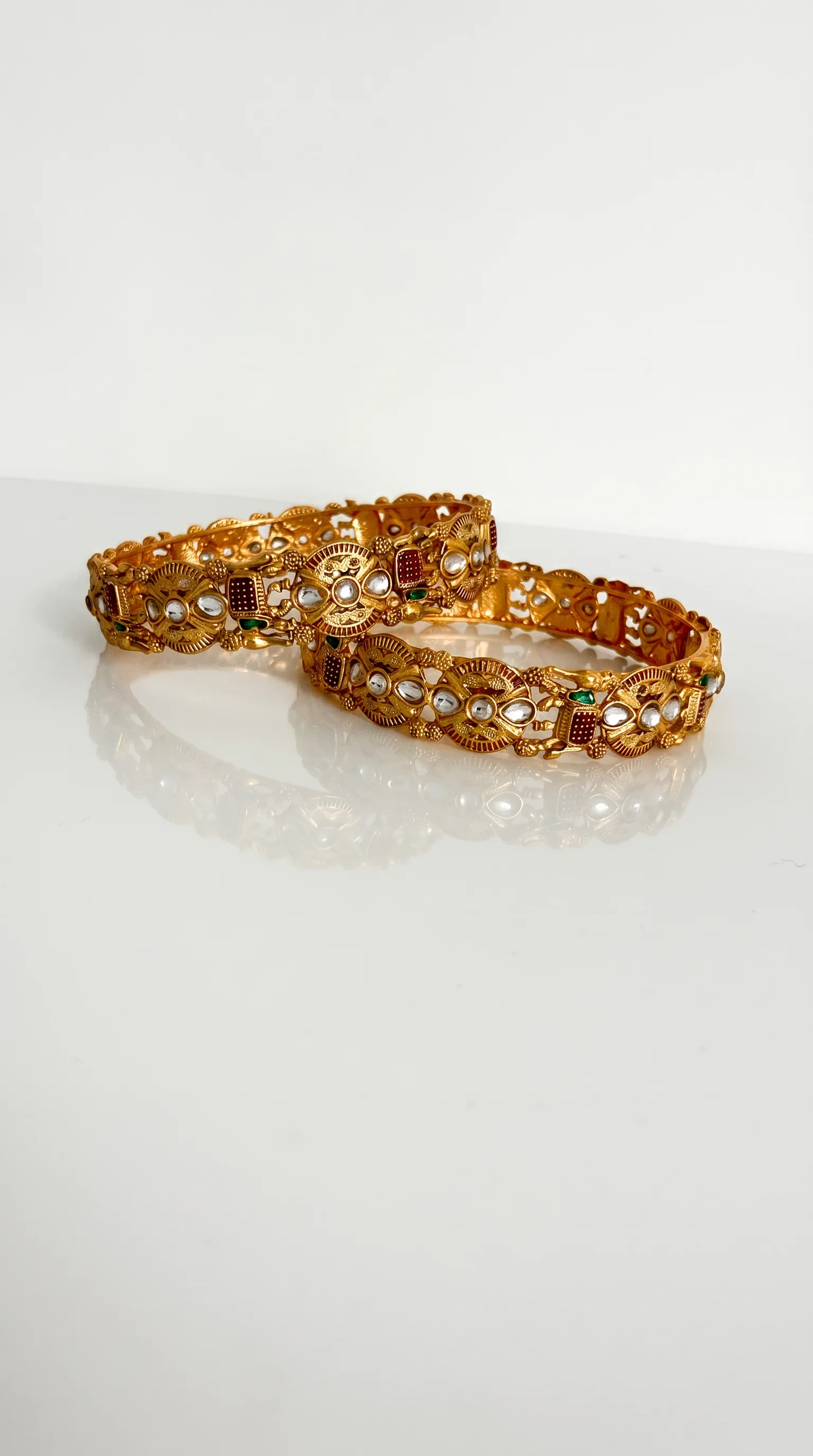 Copper gold pair kara with menakari in red and green - Image 3