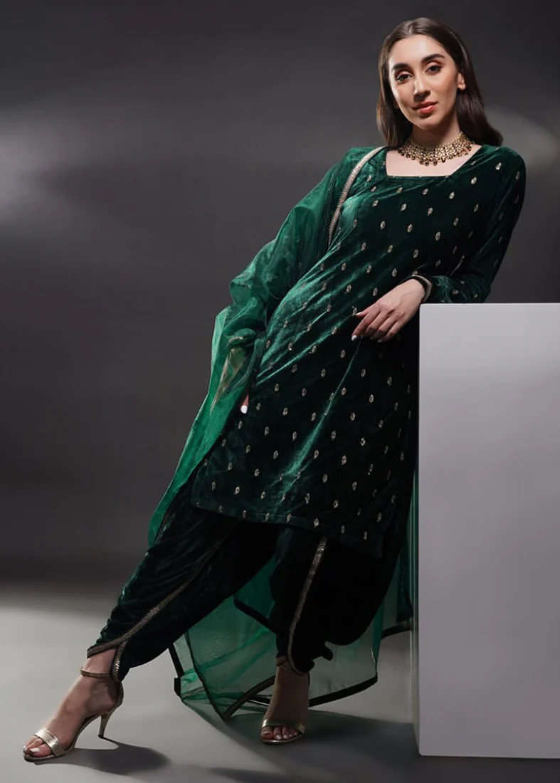 Dark Green Velvet Butti Embroidered Suit Set - Image 3
