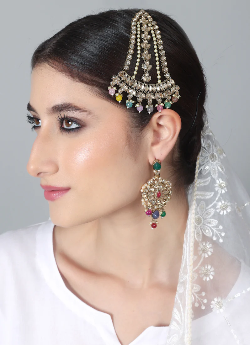 Diamonte Antique Gold Passa with Pastel Beads - Image 5