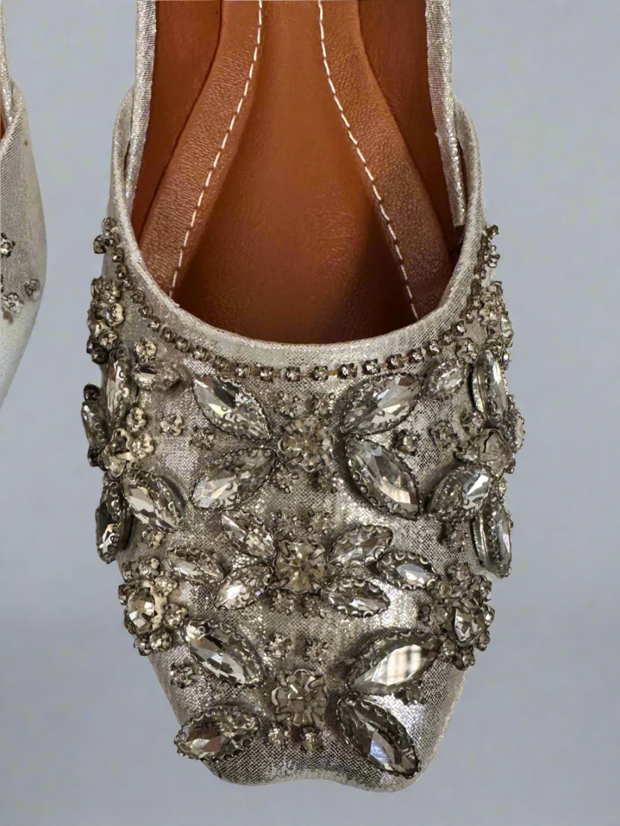 Silver Diamonte Juttis - Image 3