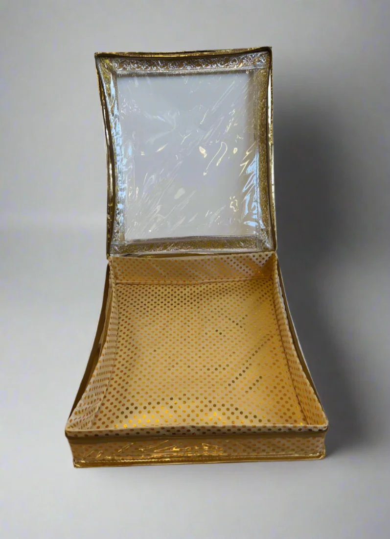 Gold Gift Box Medium - Image 3