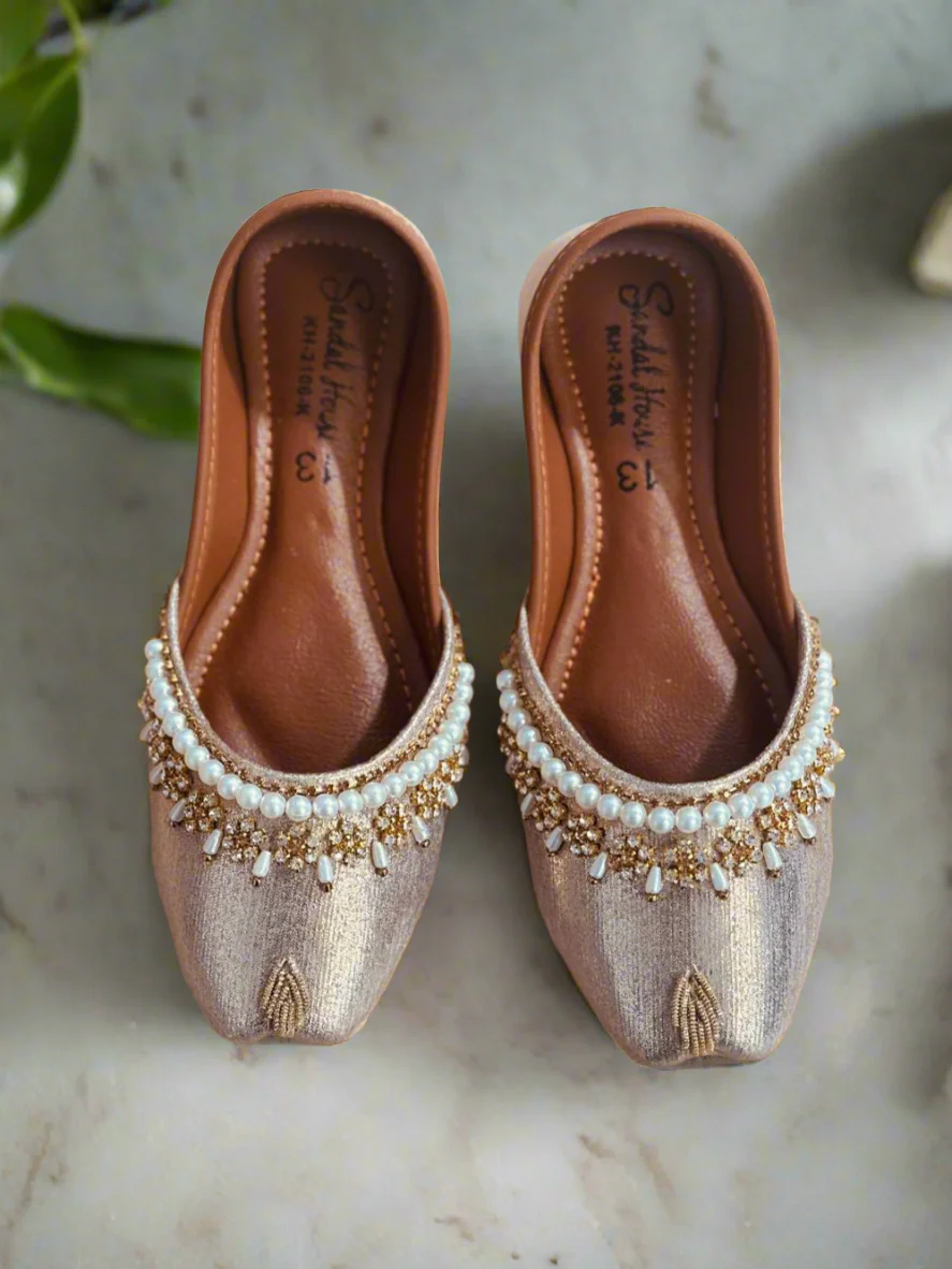 Gold Pearl Jutti Girls - Image 3