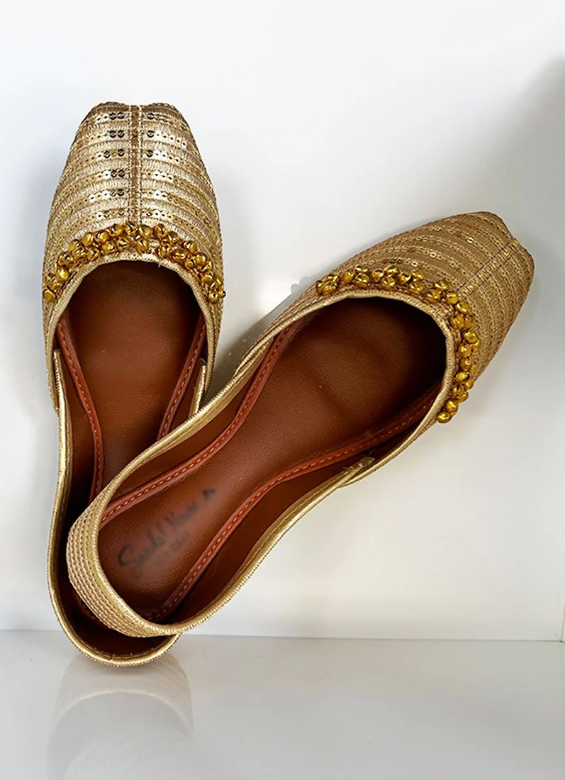 Gold Resham and Sippy Juttis - Image 5