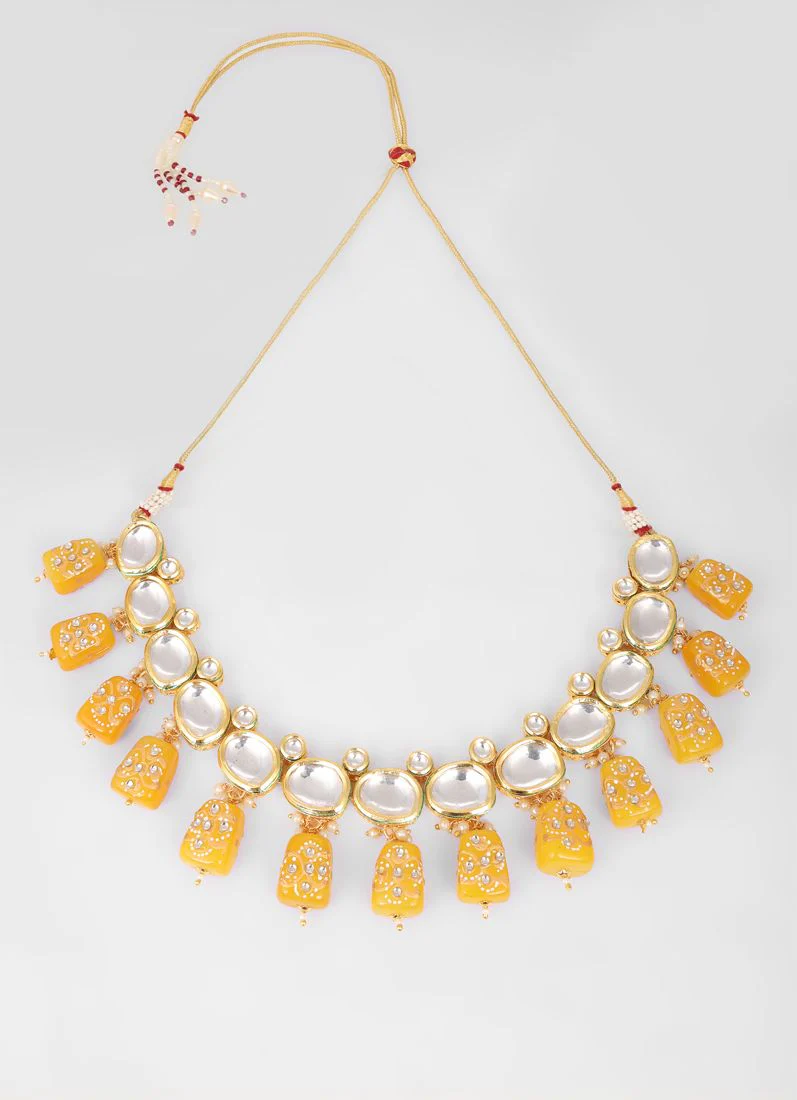 Gold Round Mirror Beads Kundan Necklace Set - Image 3