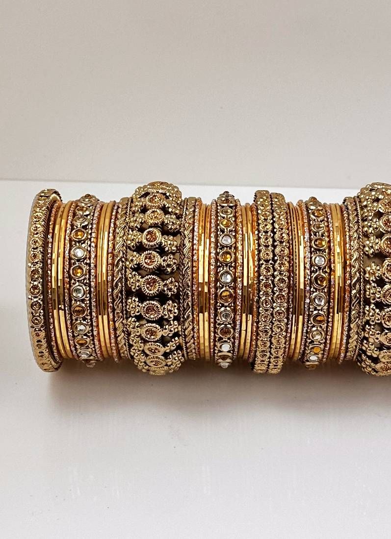 Golden Anitique Kundan Double Bangle Set - Image 3