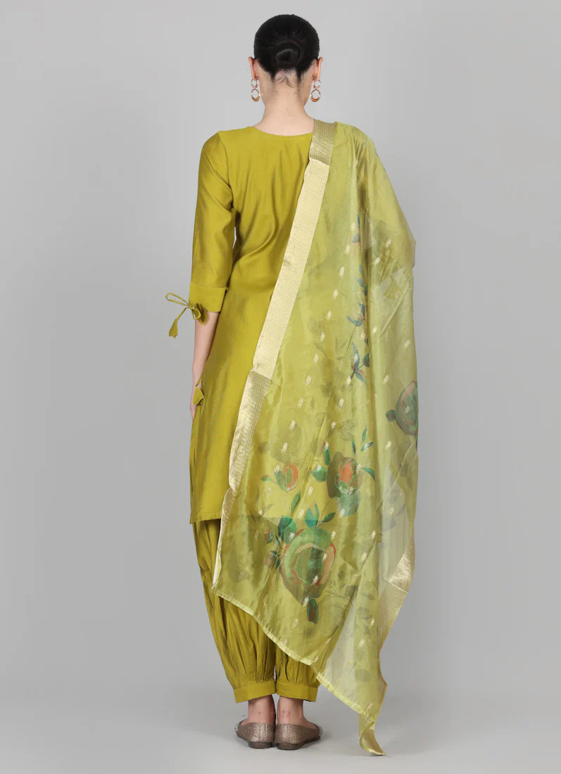 Green Chanderi Duaptta Suit Set - Image 6