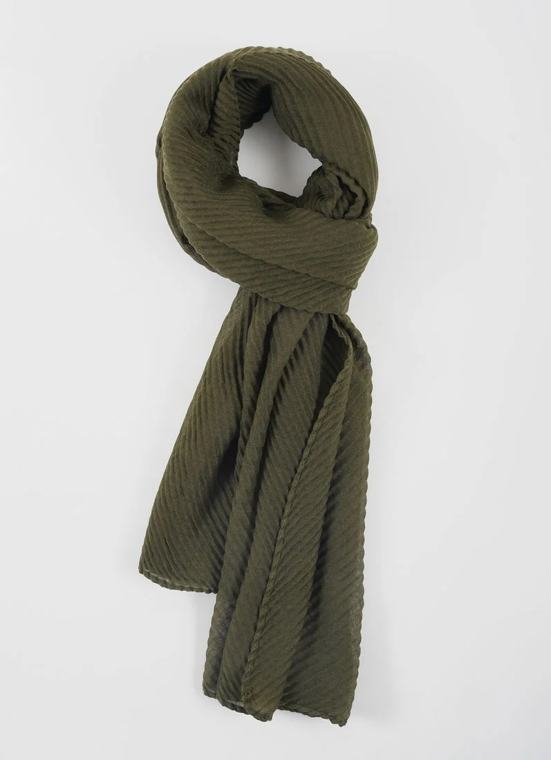 Green Cotton Crinkled scarf - Image 2