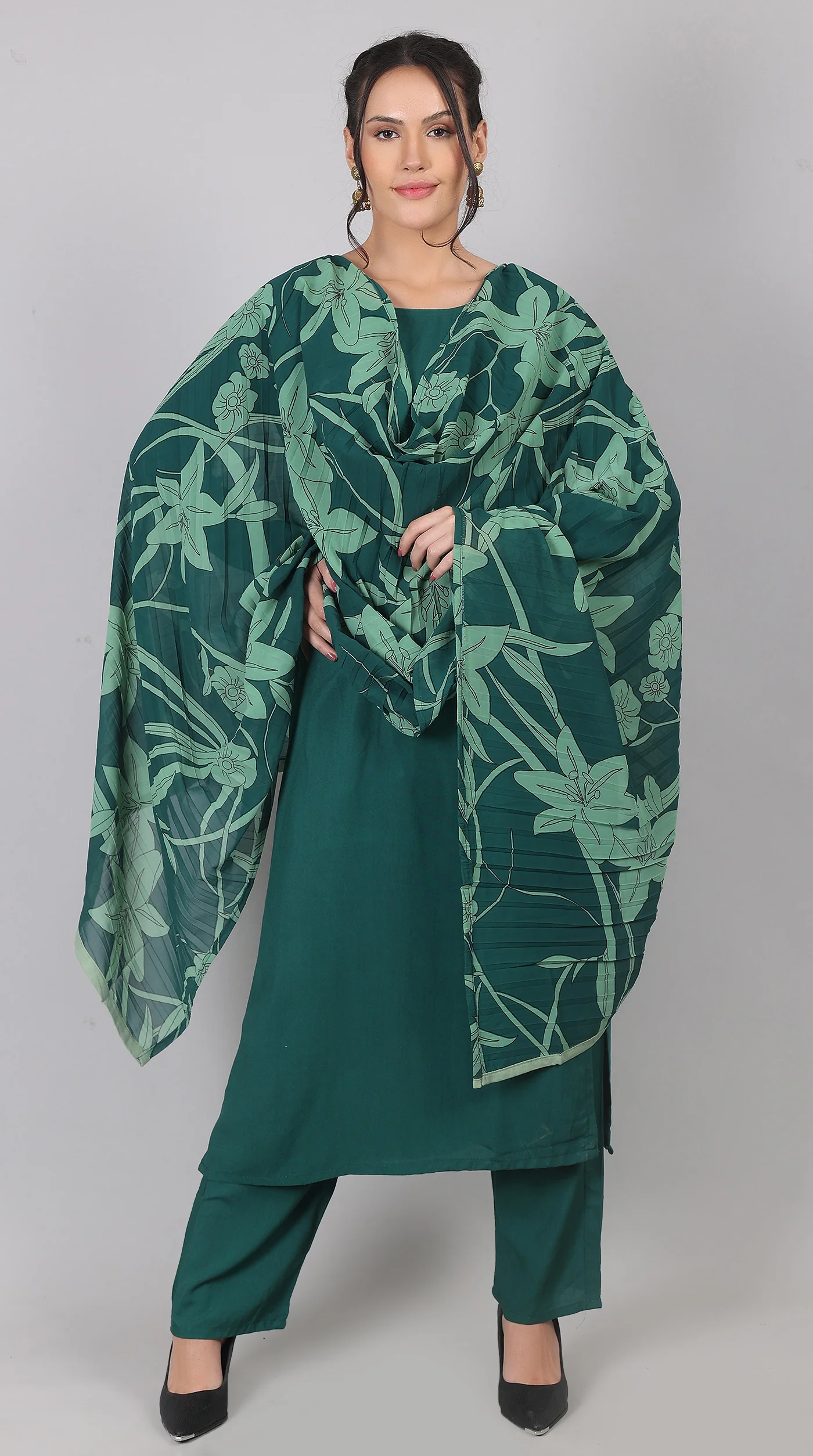 Green Rayon Straight-Cut Kurta Set with Georgette Dupatta - Image 2