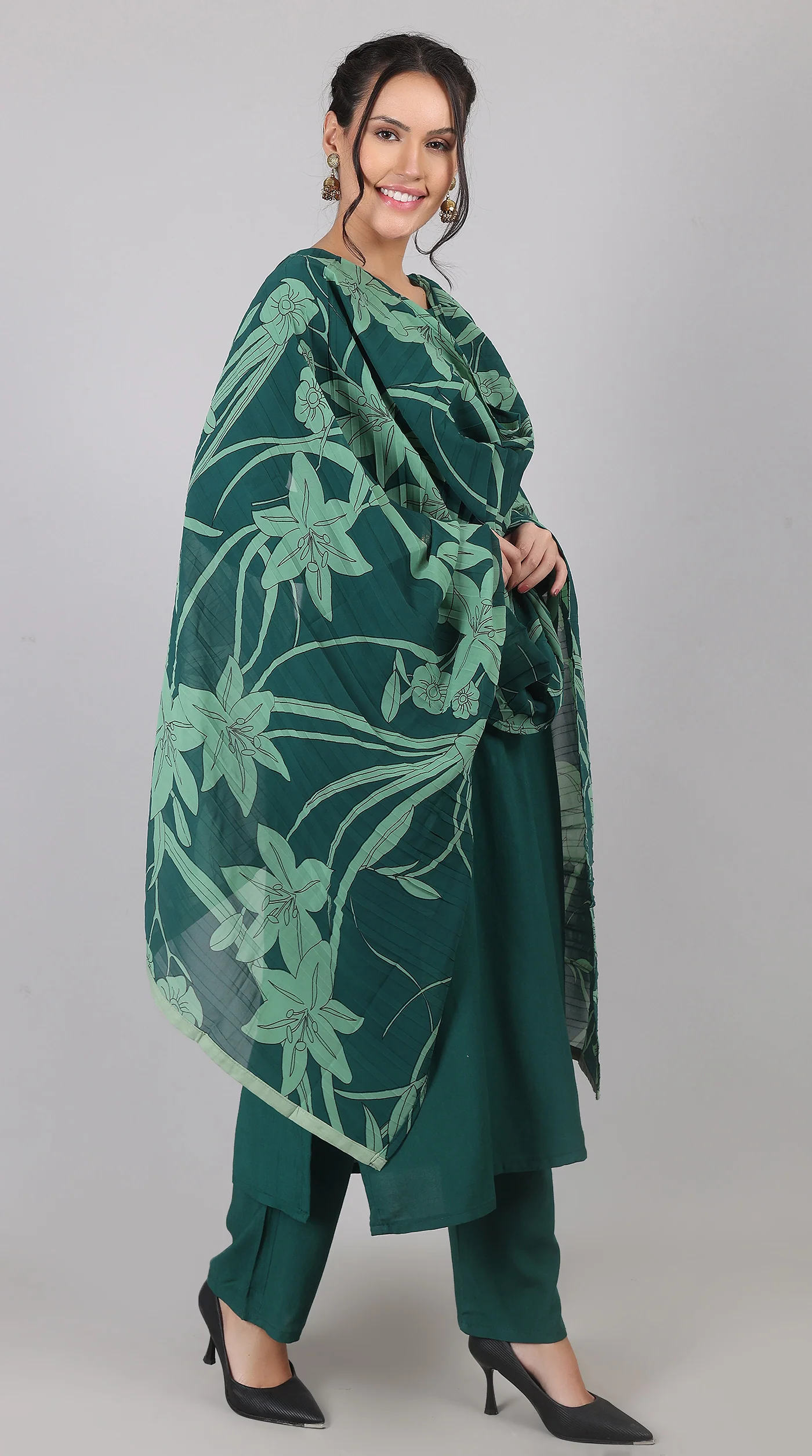 Green Rayon Straight-Cut Kurta Set with Georgette Dupatta - Image 7