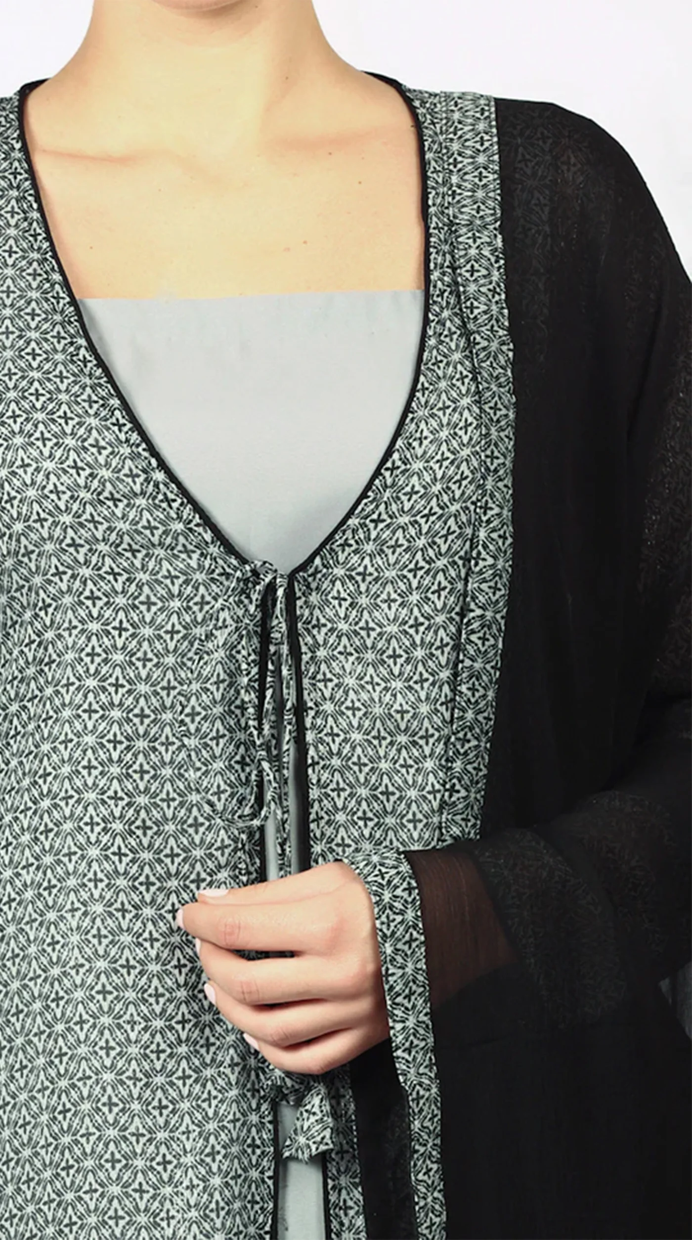 Grey Chiffion Printed Jacket Style Suit Set - Image 4