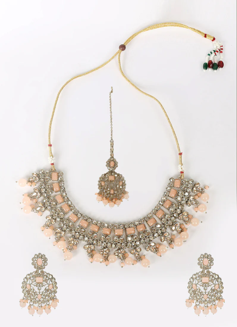Icy Peach Pearl & Stone Heavy Necklace Set - Image 2
